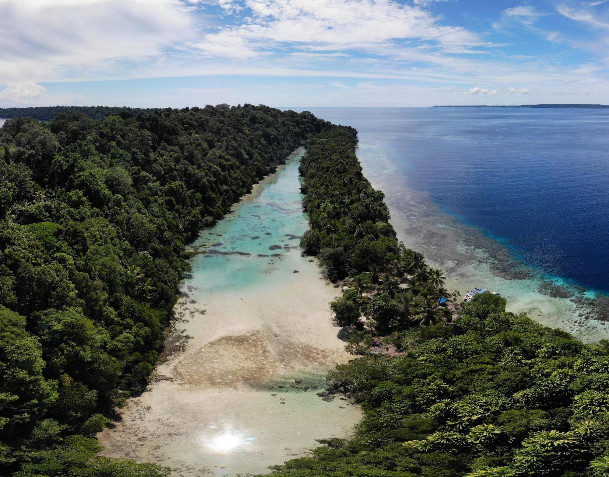 Nunukan Island Resort Maratua Island 외부 사진