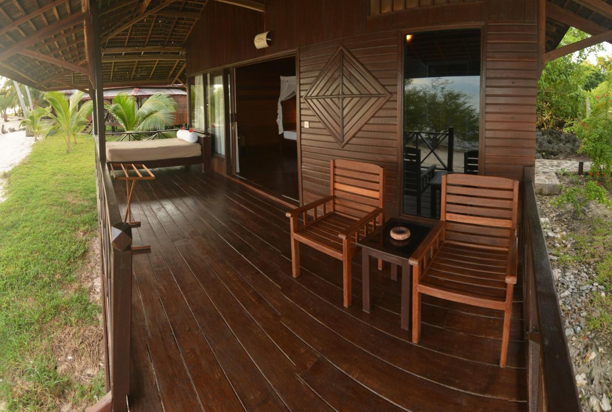 Nunukan Island Resort Maratua Island 외부 사진