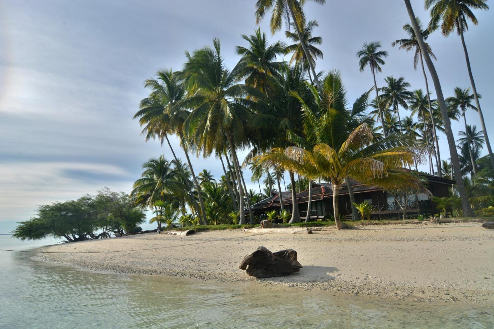 Nunukan Island Resort Maratua Island 외부 사진