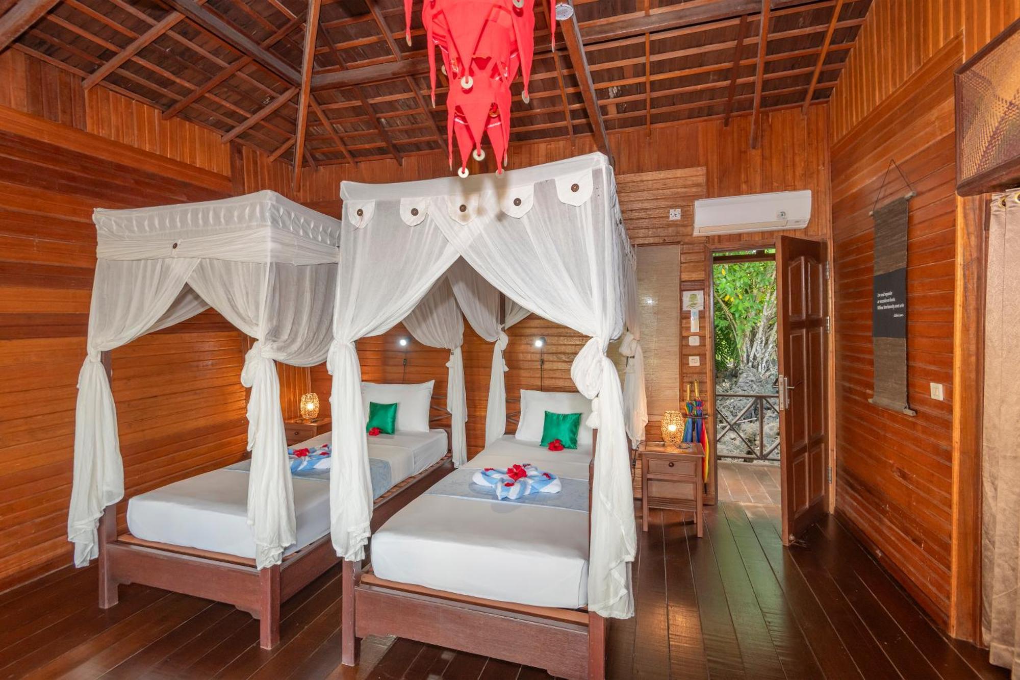Nunukan Island Resort Maratua Island 외부 사진